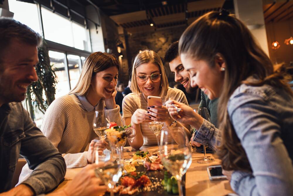 Adobestock 302231376.png 1000x667